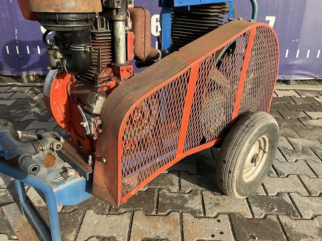 Lombardini luchtcompressor - afbeelding 10 van  13