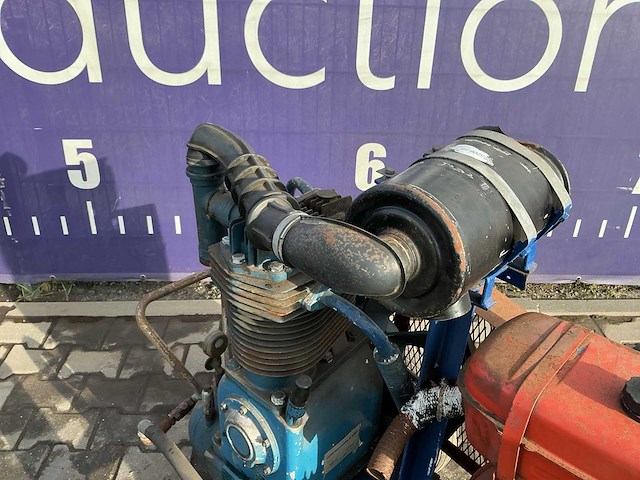 Lombardini luchtcompressor - afbeelding 13 van  13