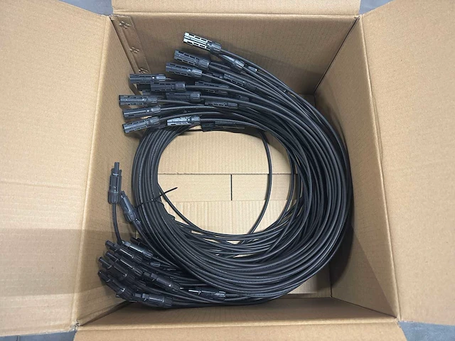 Longi - mc4 - set van 20 verlengkabels (200 cm) t.b.v. zonnepanelen - afbeelding 1 van  5