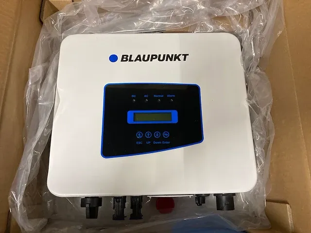 Longi - set van 12 full black (350 wp) zonnepanelen en 1 blaupunkt bps-v01-03.6 omvormer (1-fase) - afbeelding 8 van  9