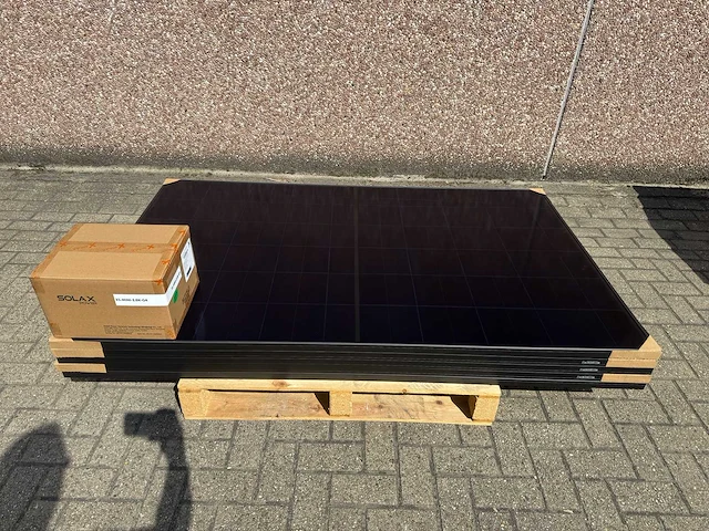 Longi - set van 5 zonnepanelen (455 wp) met 2 kw omvormer - afbeelding 1 van  3