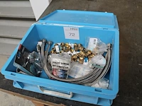 Loodgietersbenodigdheden in koffer. - afbeelding 1 van  3