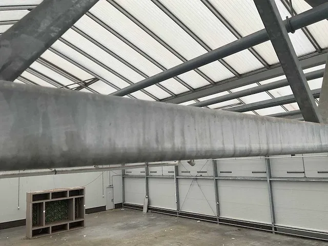 Loods / bedrijfsruimte 18x74 mtr (1332m2) - afbeelding 21 van  42