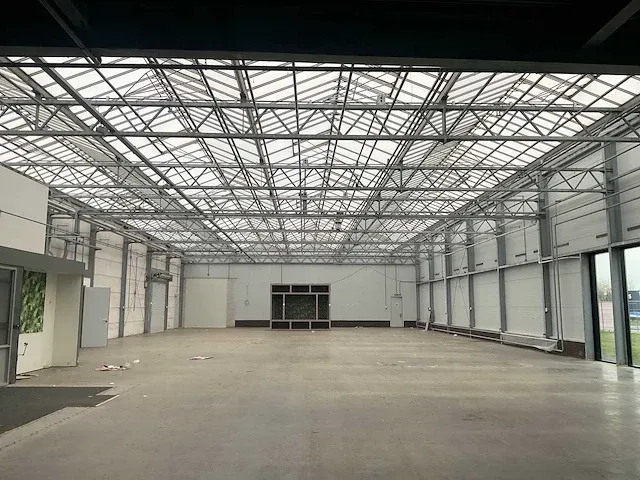 Loods / bedrijfsruimte 18x74 mtr (1332m2) - afbeelding 12 van  42