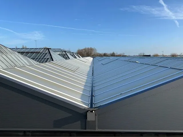 Loods / bedrijfsruimte 18x74 mtr (1332m2) - afbeelding 33 van  42