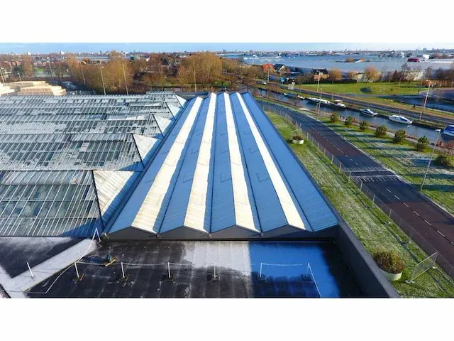 Loods / bedrijfsruimte 18x74 mtr (1332m2) - afbeelding 34 van  42
