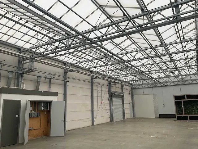 Loods / bedrijfsruimte 18x74 mtr (1332m2) - afbeelding 40 van  42