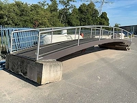 Loopbrug - afbeelding 2 van  9