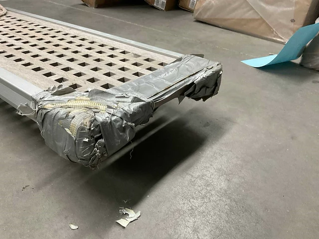 Loopbrug - afbeelding 4 van  4