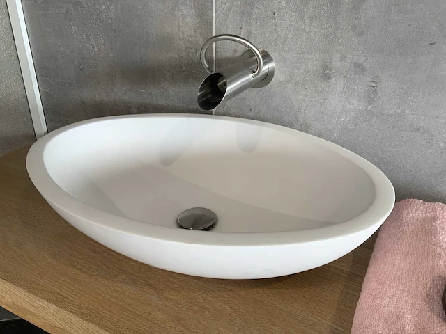 Loox badmeubelset met jee-o slimline wastafelkraan - afbeelding 5 van  6