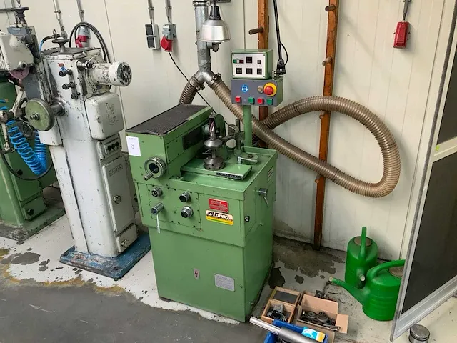 Loroch zaagblad slijpmachine - afbeelding 1 van  8
