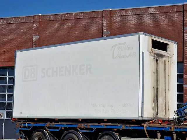 Losse krone geisoleerde laadbak voor vrachtwagen - afbeelding 8 van  14
