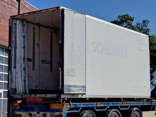 Losse krone geisoleerde laadbak voor vrachtwagen - afbeelding 13 van  14