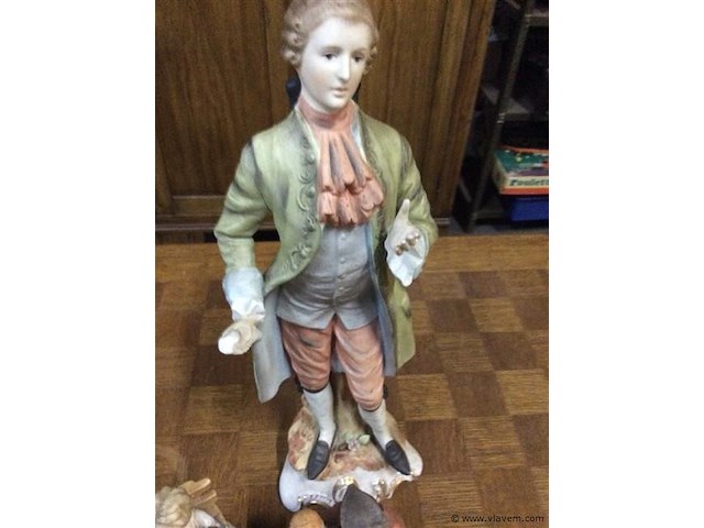 Lot beelden porselein - afbeelding 3 van  3