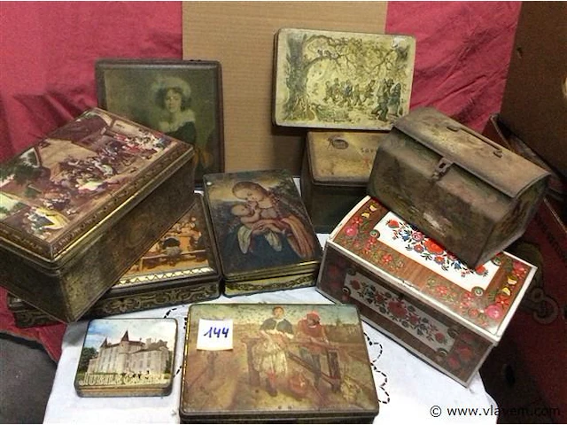 Lot blikken dozen - afbeelding 1 van  3