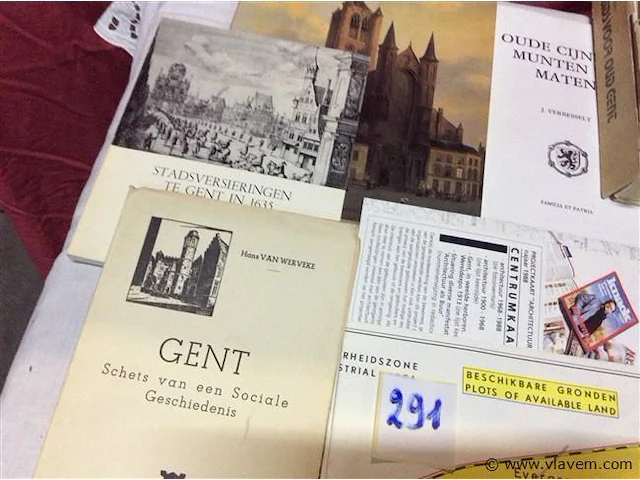 Lot boeken gent - afbeelding 2 van  4