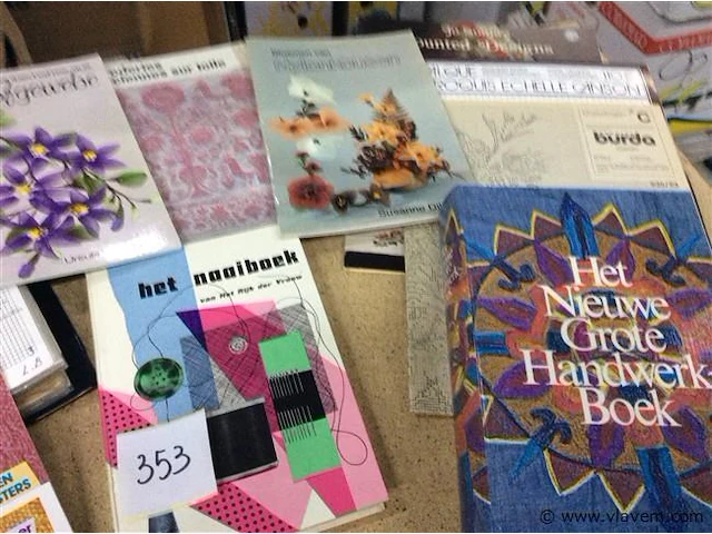 Lot boeken handwerken - afbeelding 3 van  3