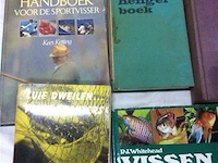 Lot boeken ivm vissen - afbeelding 2 van  3