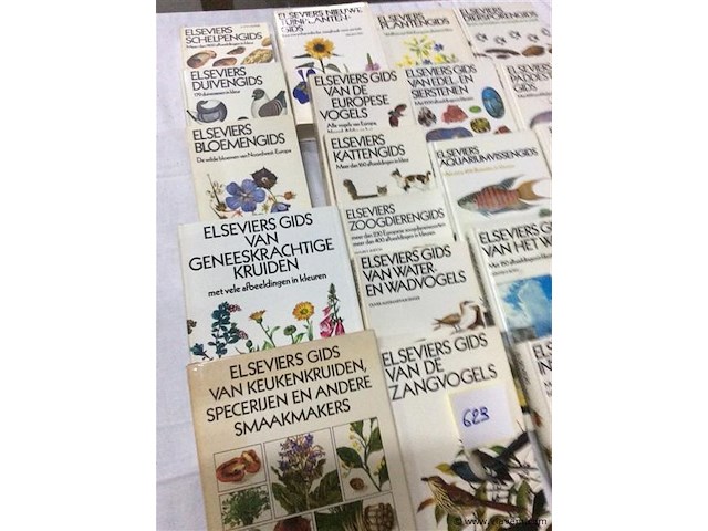 Lot elseviers gidsen natuur - afbeelding 2 van  3