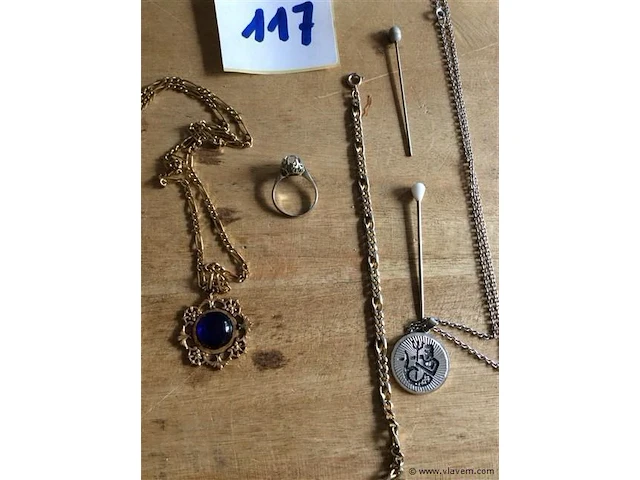 Lot fantasie juwelen - afbeelding 2 van  2