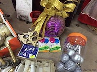 Lot kerstballen + kaarsjes op knijper - afbeelding 3 van  4