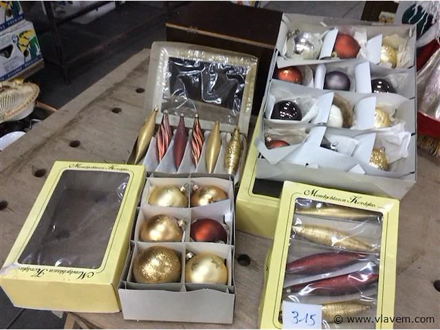 Lot kerstballen - afbeelding 1 van  3