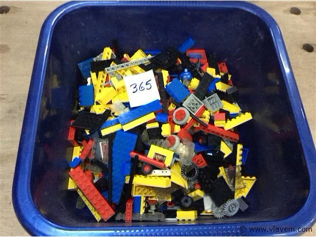 Lot lego ( zonder bak ) - afbeelding 1 van  2