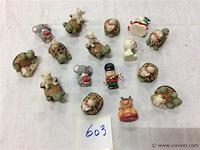 Lot miniatuur beeldjes - afbeelding 1 van  2