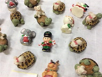 Lot miniatuur beeldjes - afbeelding 2 van  2