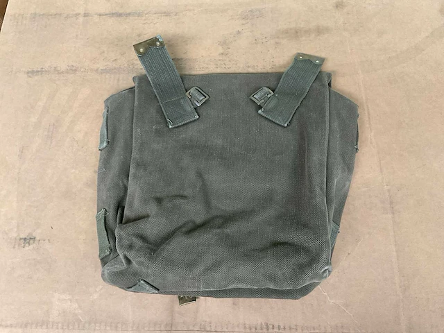 Lot of army bags - afbeelding 4 van  6