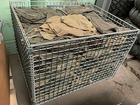 Lot of army bags - afbeelding 6 van  6