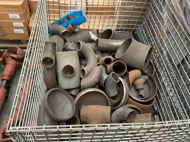Lot of steel parts - afbeelding 2 van  4
