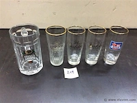 Lot oude bierglazen - afbeelding 1 van  3