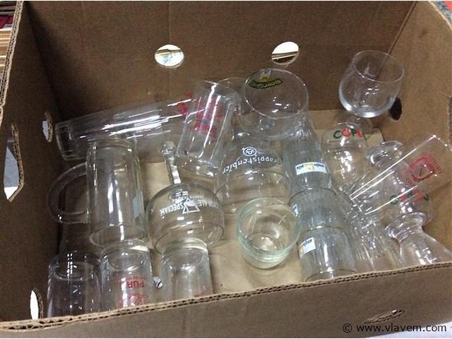 Lot oude glazen - afbeelding 2 van  2