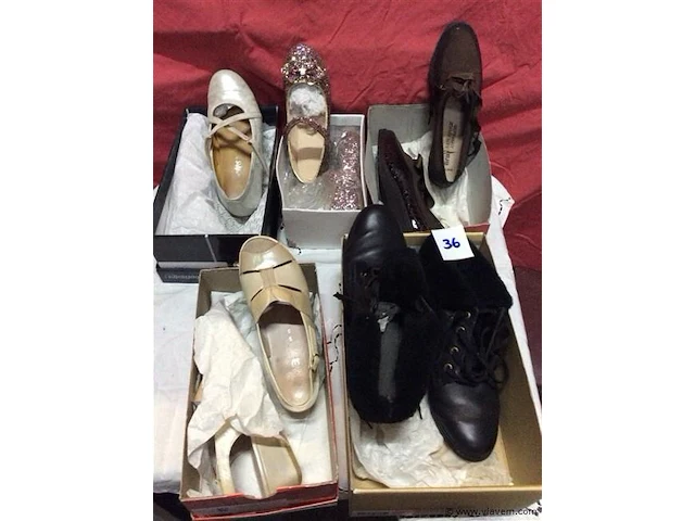 Lot schoenen 35-38 - afbeelding 1 van  3