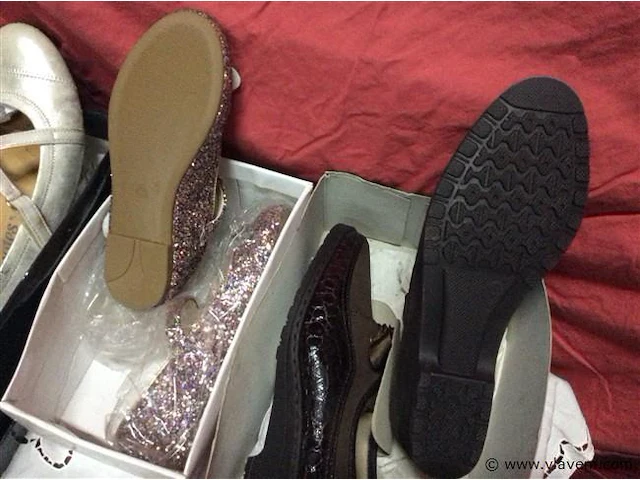 Lot schoenen 35-38 - afbeelding 2 van  3