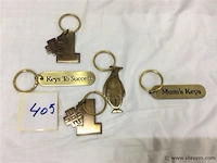 Lot sleutelhangers koper - afbeelding 1 van  2