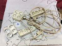 Lot stekkerdozen - afbeelding 1 van  1