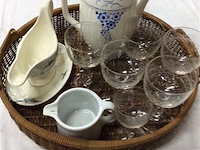 Lot varia met mand - afbeelding 1 van  3