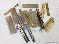 Lot vullingen stylo's ( oud/nieuw) - afbeelding 1 van  2