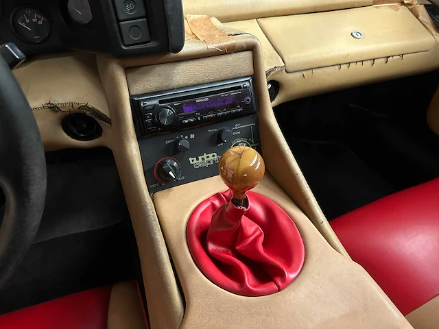 Lotus esprit se 2.2 turbo 268pk 1988 - afbeelding 14 van  28