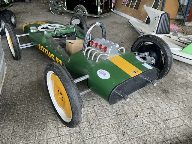 Lotus f1 modelbouw - afbeelding 5 van  10