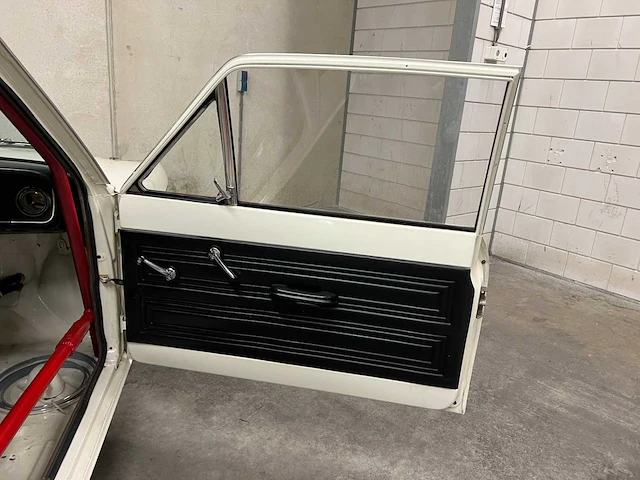 Lotus ford cortina mkii twin cam (lucas injection lhd) 1967 - afbeelding 13 van  22
