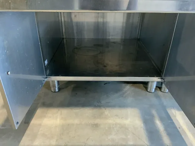 Lotus/electrolux bak- en kookeiland “rvs” - afbeelding 16 van  45