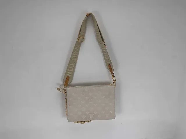 Louis vuitton - monogram coussin pm- creme - afbeelding 3 van  6