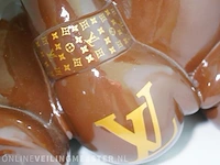 Louis vuitton boxing bear sculptuur - cobra art galery - afbeelding 4 van  7