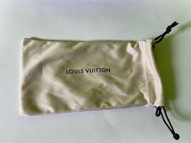 Louis vuitton dames zonnebril - afbeelding 4 van  12