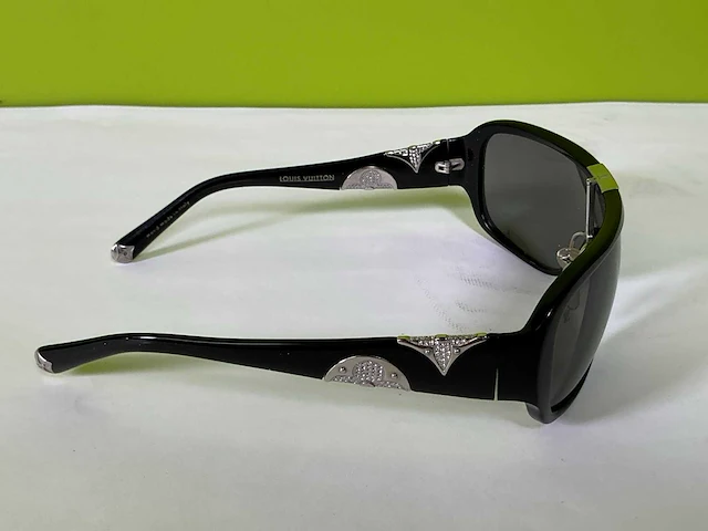Louis vuitton dames zonnebril - afbeelding 8 van  12