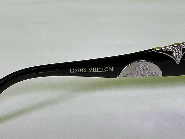 Louis vuitton dames zonnebril - afbeelding 9 van  12