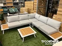 Lounge set